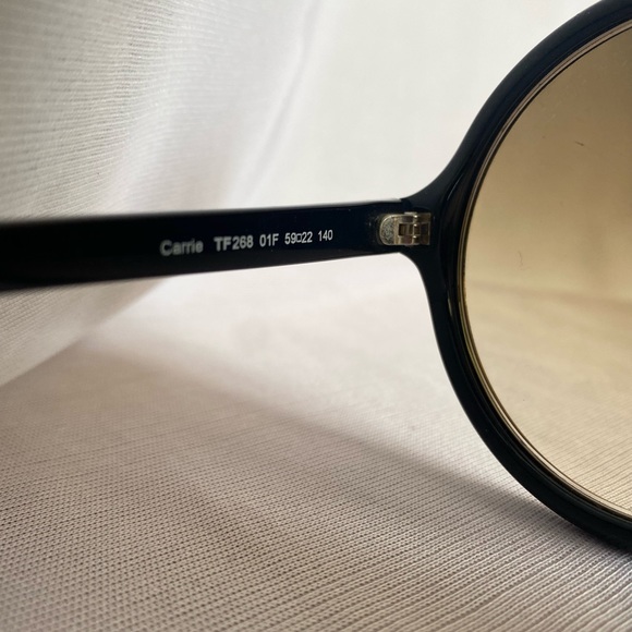 Tom Ford "Carrie" Oversized Sunglasses 🏷 - Picture 5 of 7